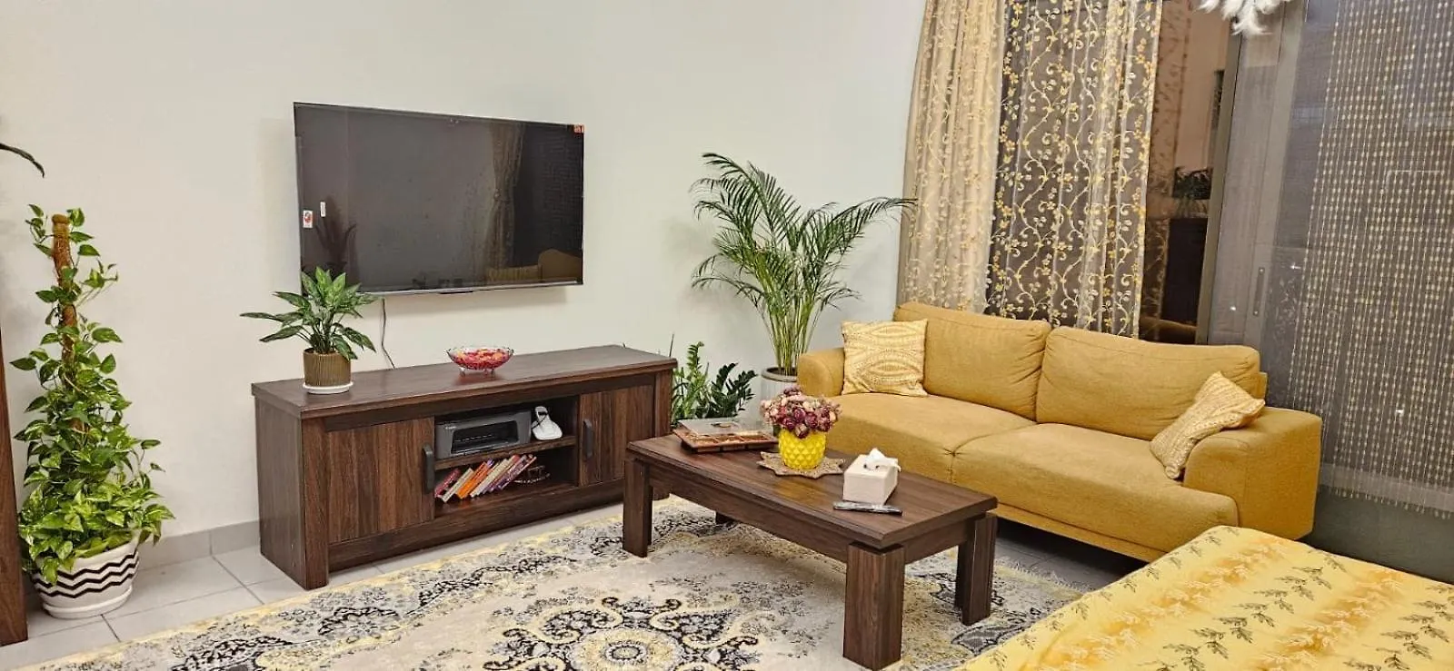 Проживание в семье Placid Rentals Дубай